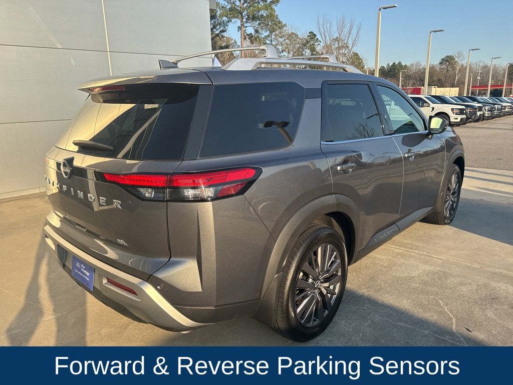 2024 Nissan Pathfinder SL FWD