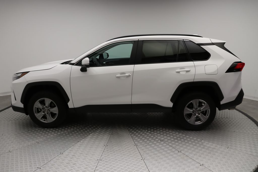 Thumbnail: 2023 Toyota RAV4 - 12