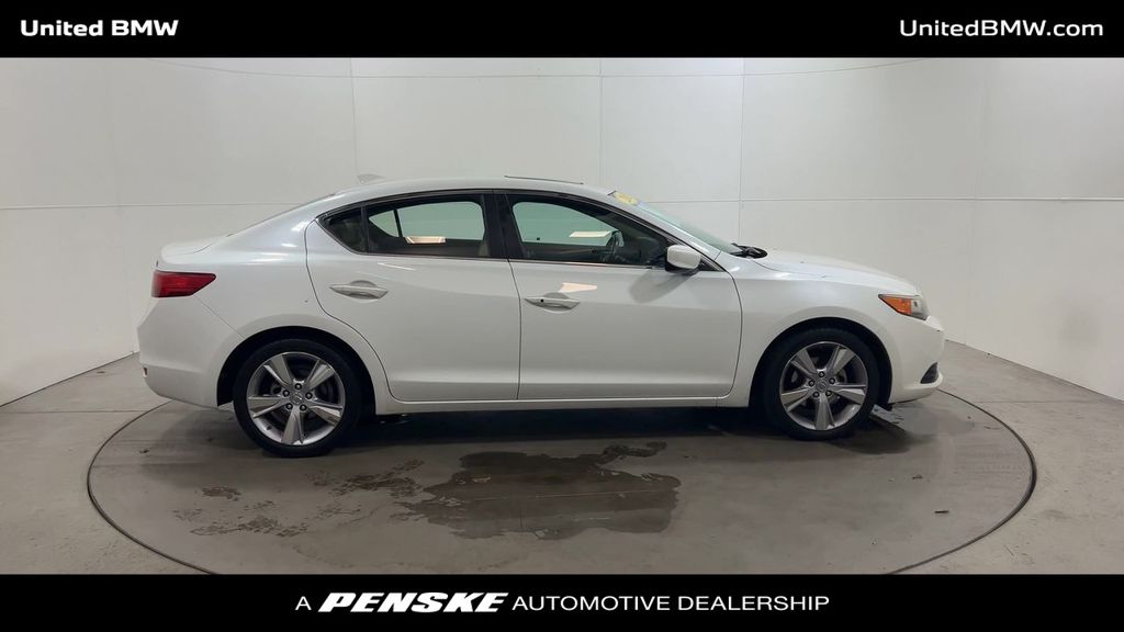 2015 Acura ILX 2.0 9