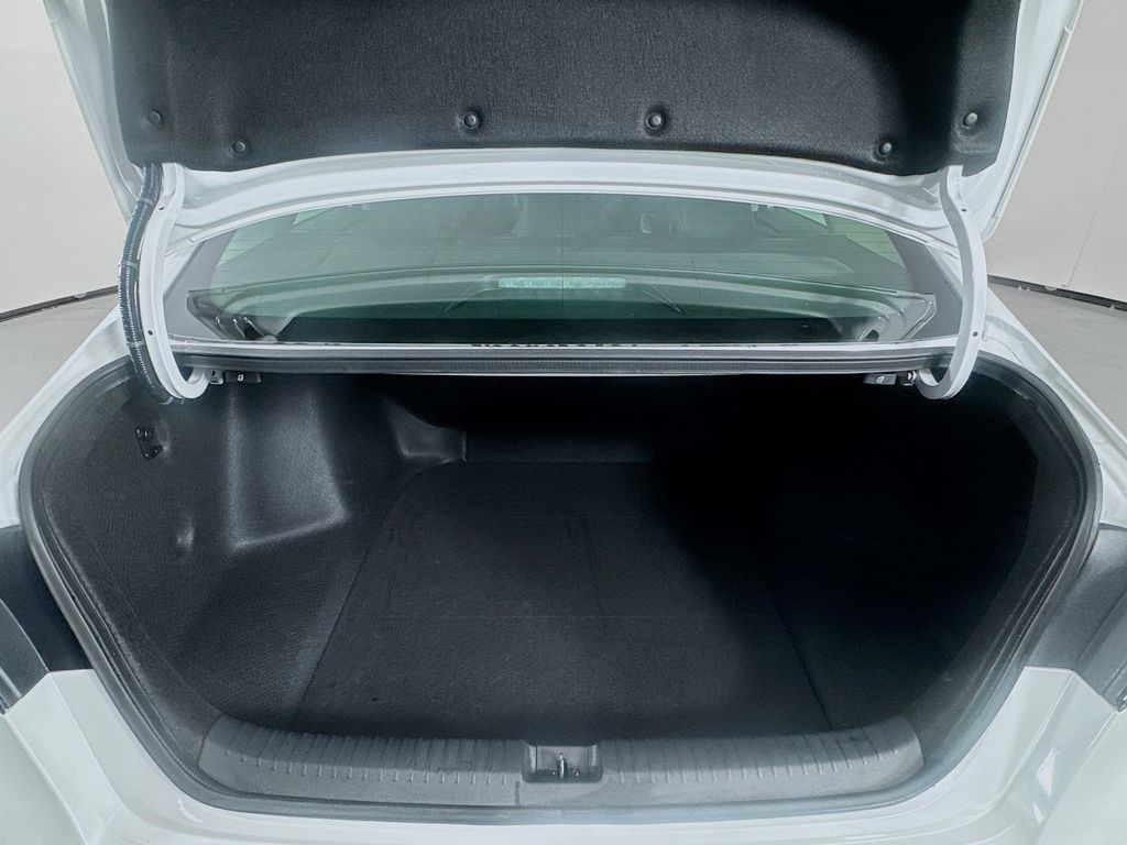 Used Car 2025 Honda Accord Hybrid  Ex-l For Sale Under $35,000 In Austin, Texas