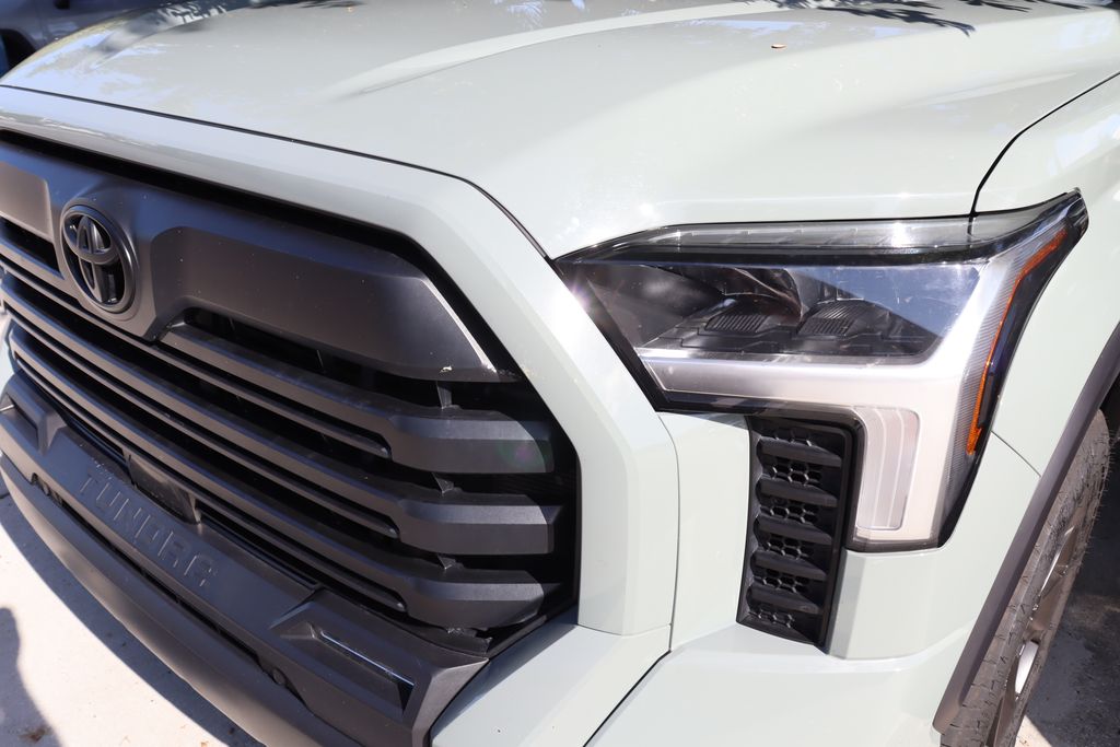 Thumbnail: 2024 Toyota Tundra - 3