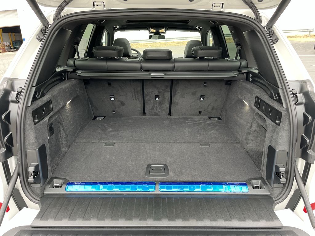 Thumbnail: 2026 BMW X5 - 24