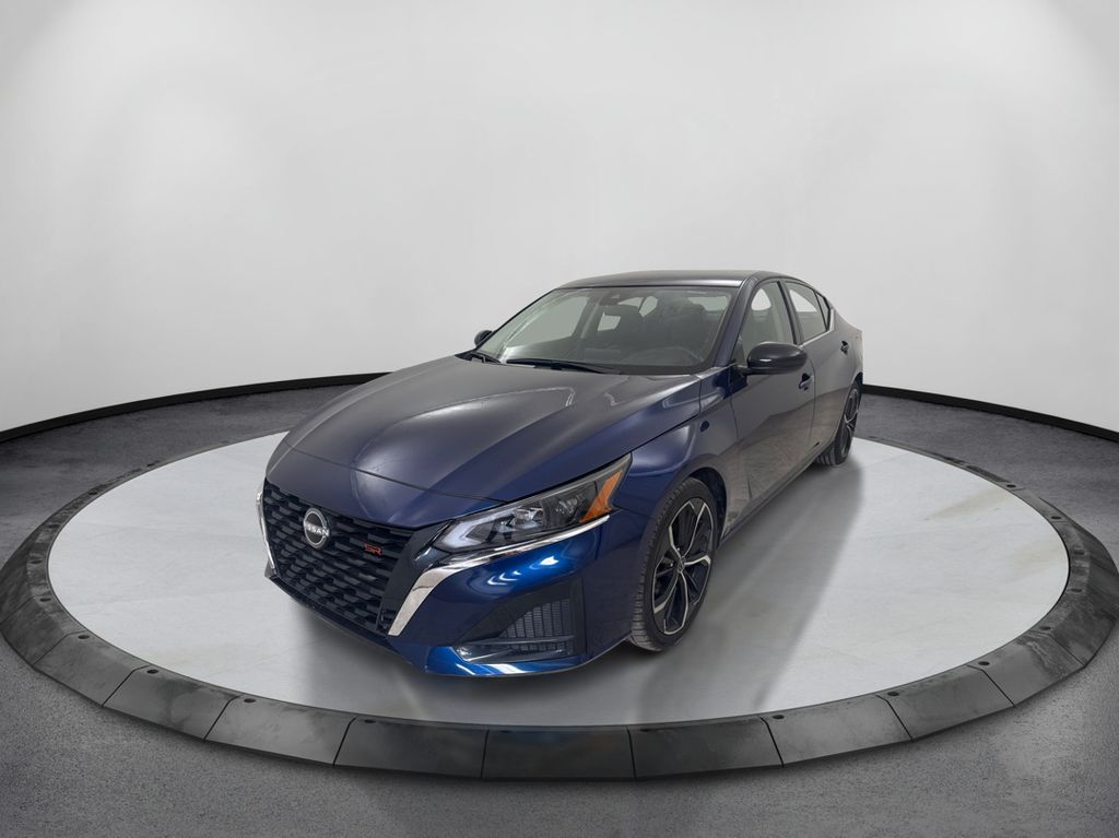 2023 Nissan Altima 2.5 SR FWD