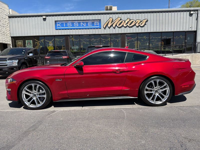 2021 Ford Mustang GT Premium Coupe RWD