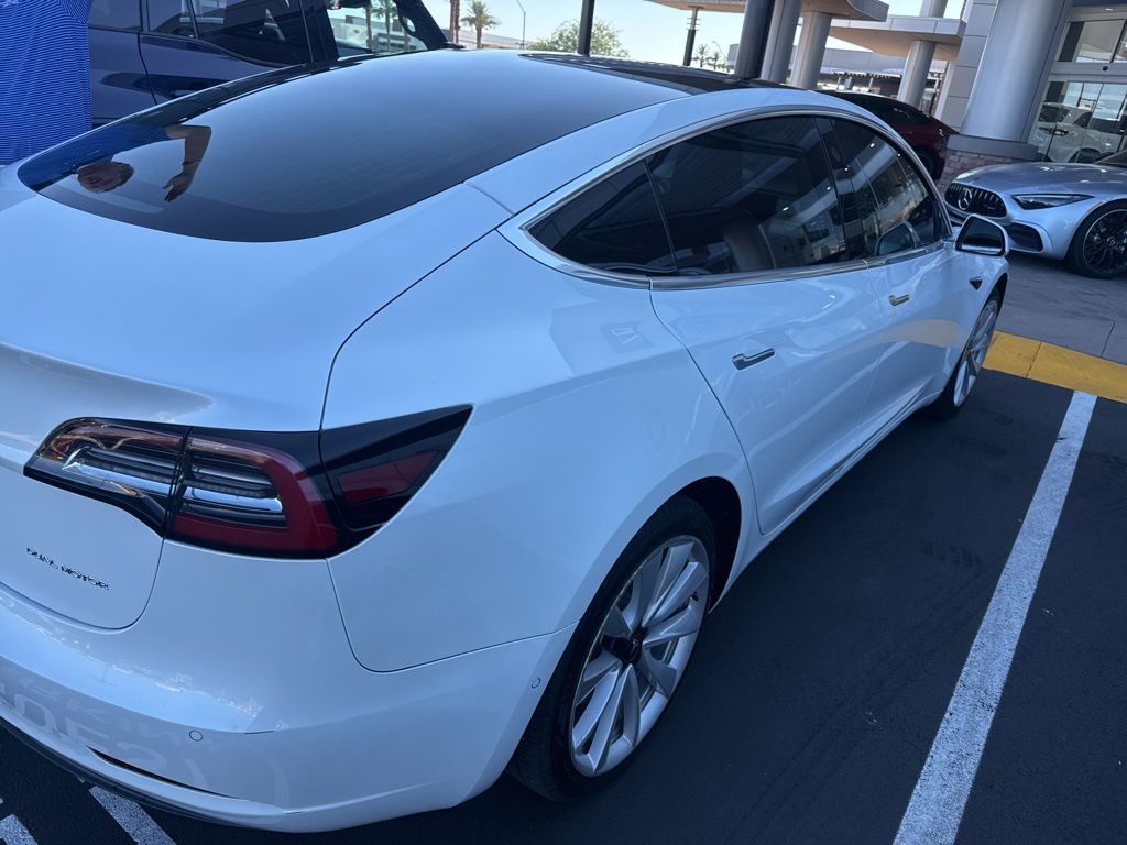 Thumbnail: 2020 Tesla Model 3 - 5