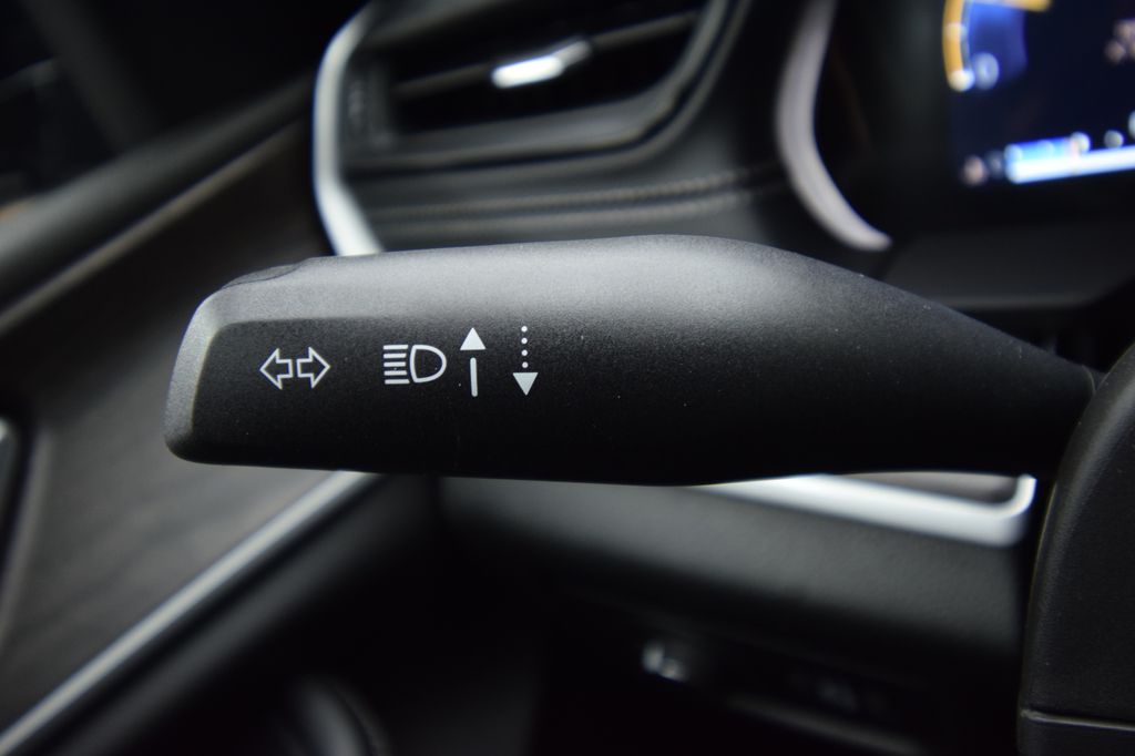 new 2026 Jeep Grand Cherokee car, priced at $47,476