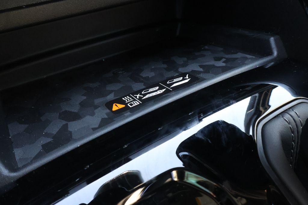 Thumbnail: 2026 Chevrolet Colorado - 32