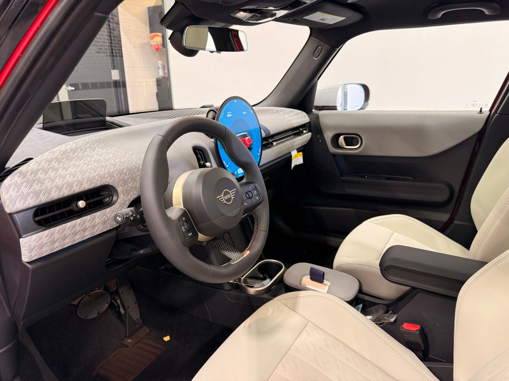 Thumbnail: 2025 MINI Cooper Hardtop - 11