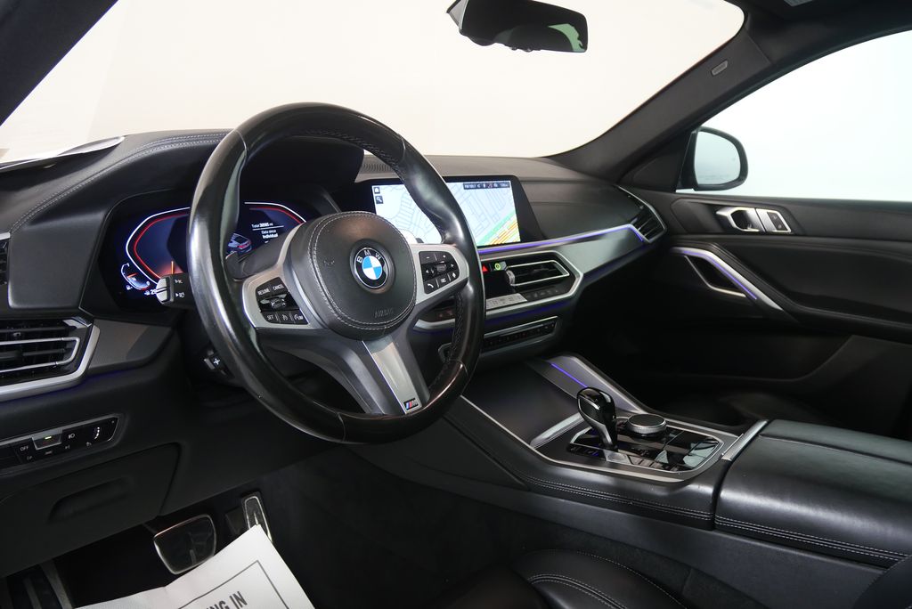 Thumbnail: 2022 BMW X6 - 13