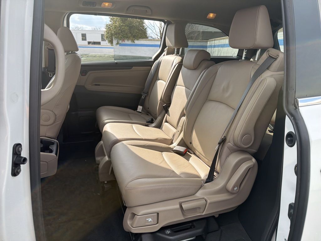 Thumbnail: 2023 Honda Odyssey - 19