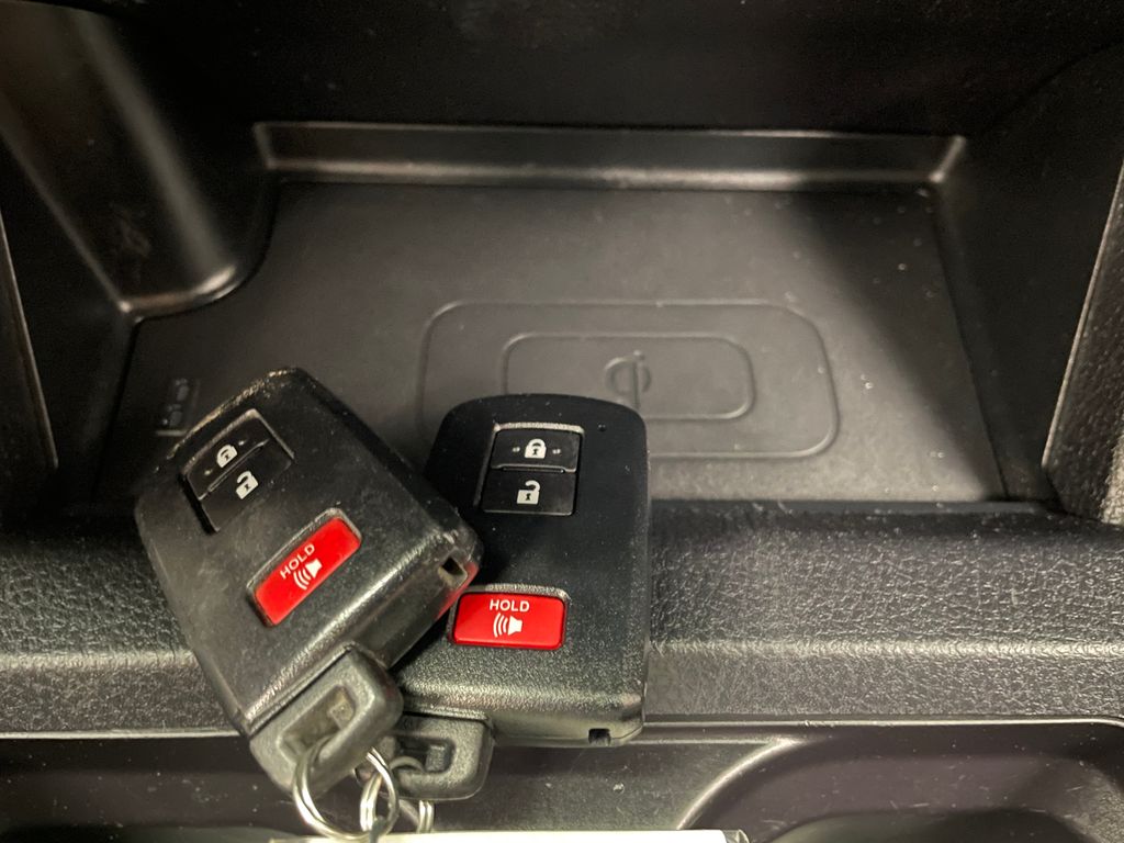 Thumbnail: 2023 Toyota Tacoma - 29