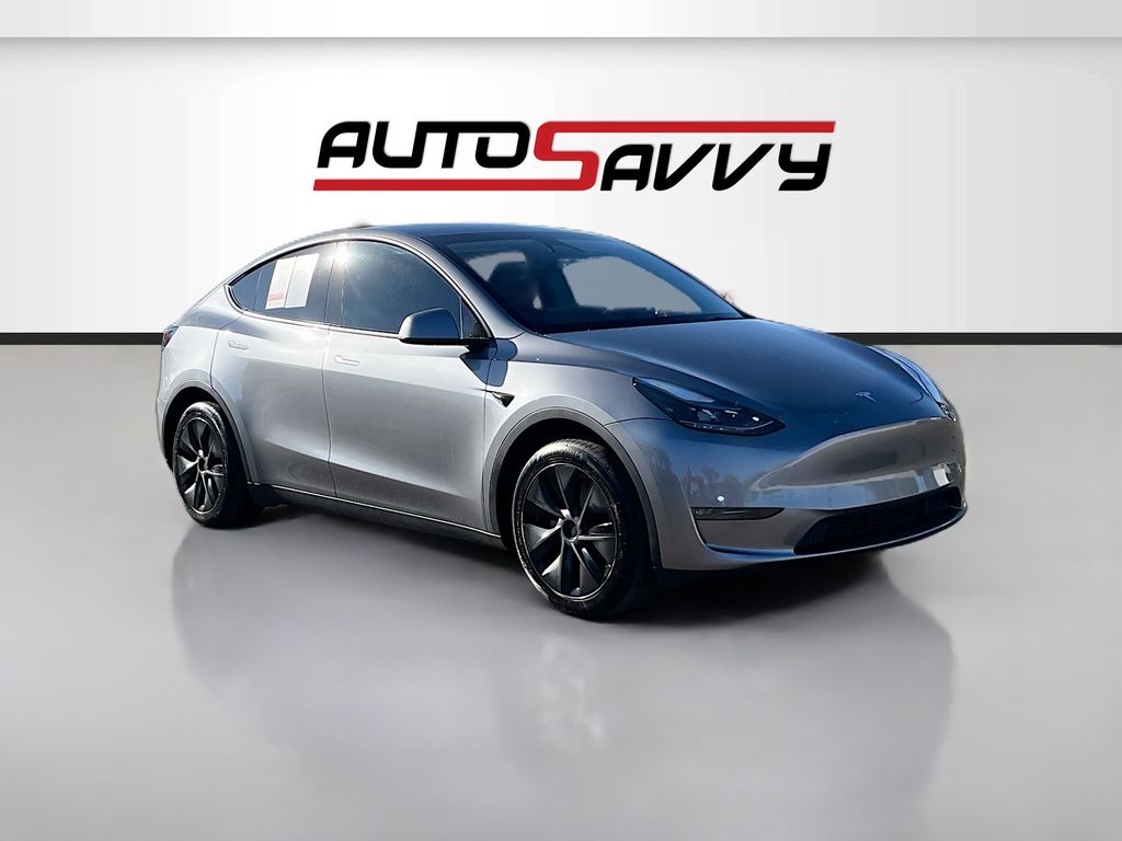 2025 Tesla Model Y Long Range