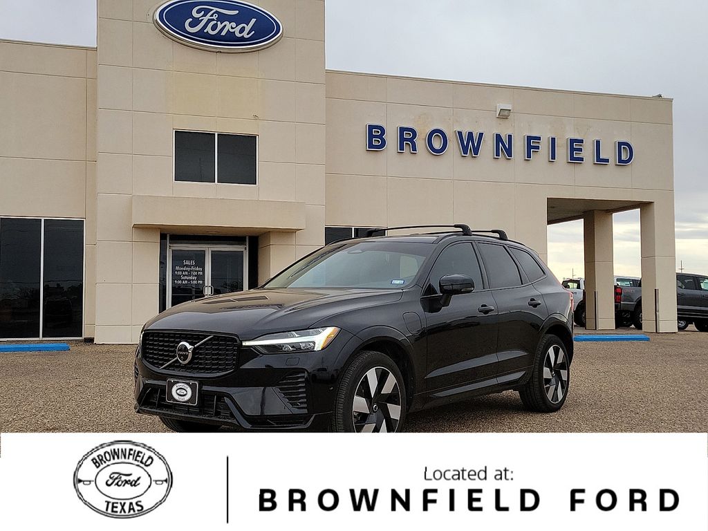 Onyx Black Metallic 2025 Volvo XC60 SUV / Crossover All-Wheel Drive Automatic