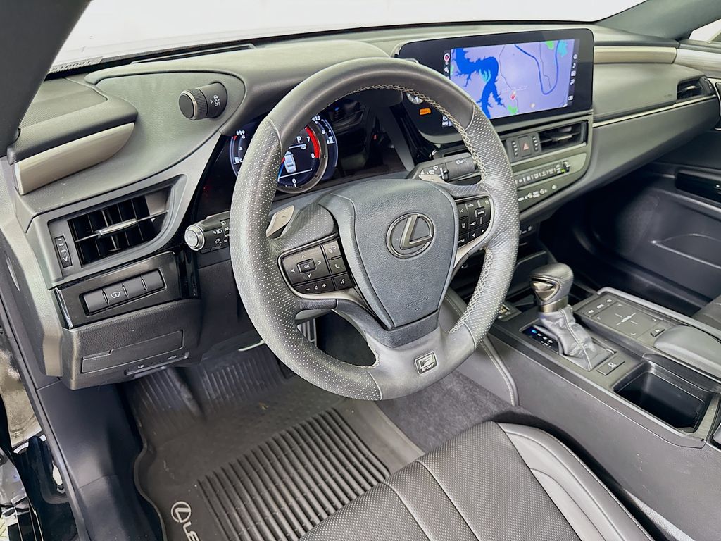 2022 Lexus ES 350 F Sport 9