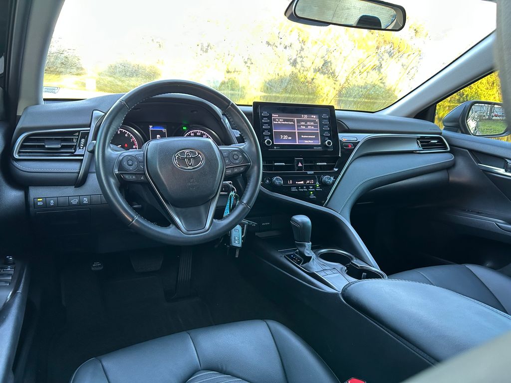 Thumbnail: 2023 Toyota Camry - 12