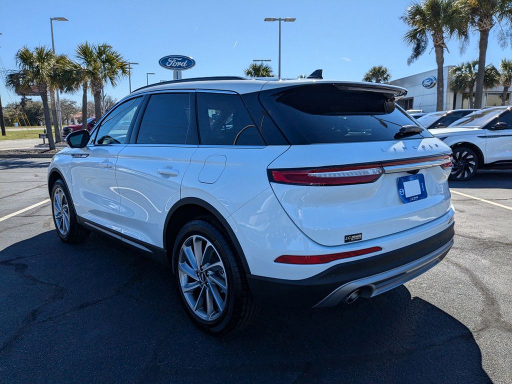 2025 Lincoln Corsair Premiere