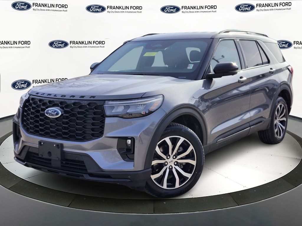 2025 Ford Explorer ST-Line AWD
