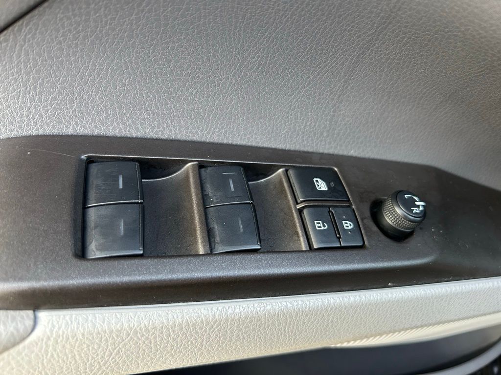 2023 Toyota Camry LE 17