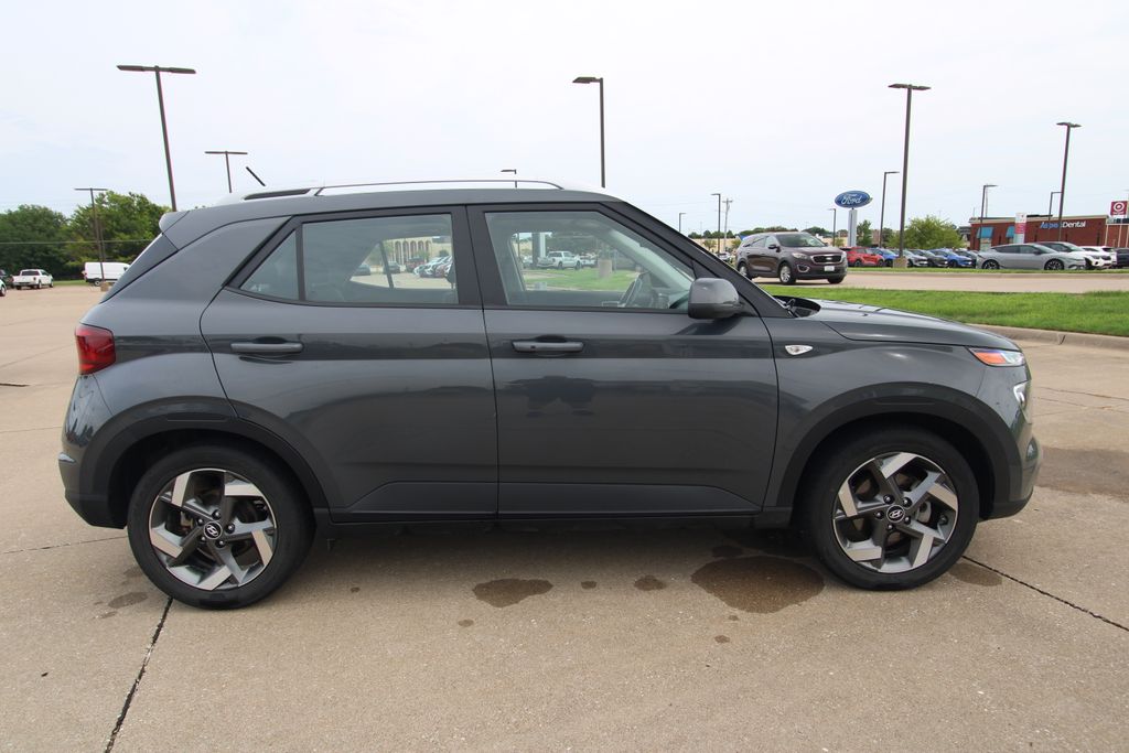 Used 2025 Hyundai Venue SUV