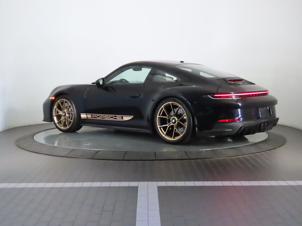 Thumbnail: 2022 Porsche 911 - 3