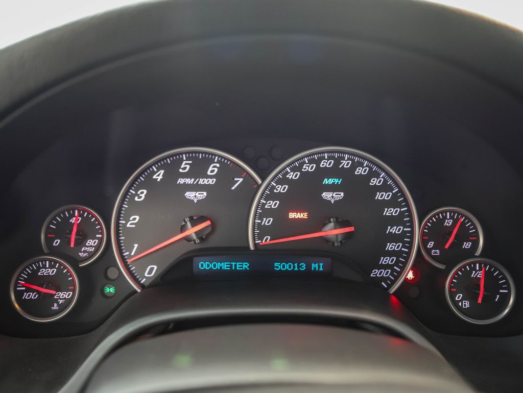 Thumbnail: 2013 Chevrolet Corvette - 14