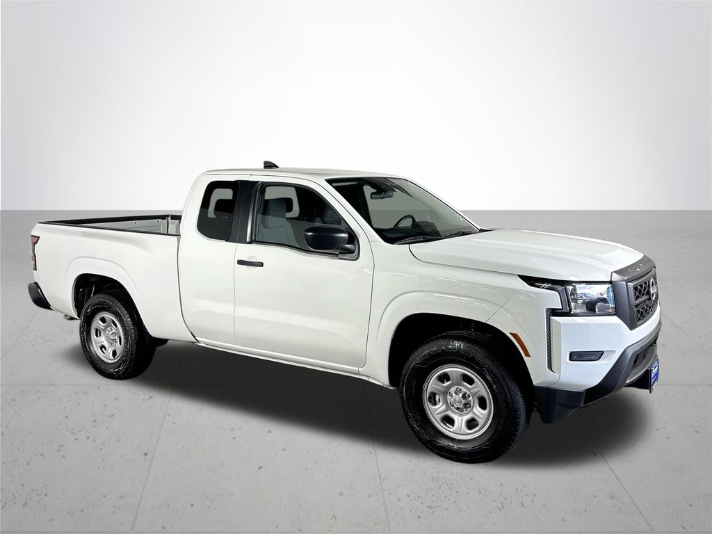2023 Nissan Frontier S