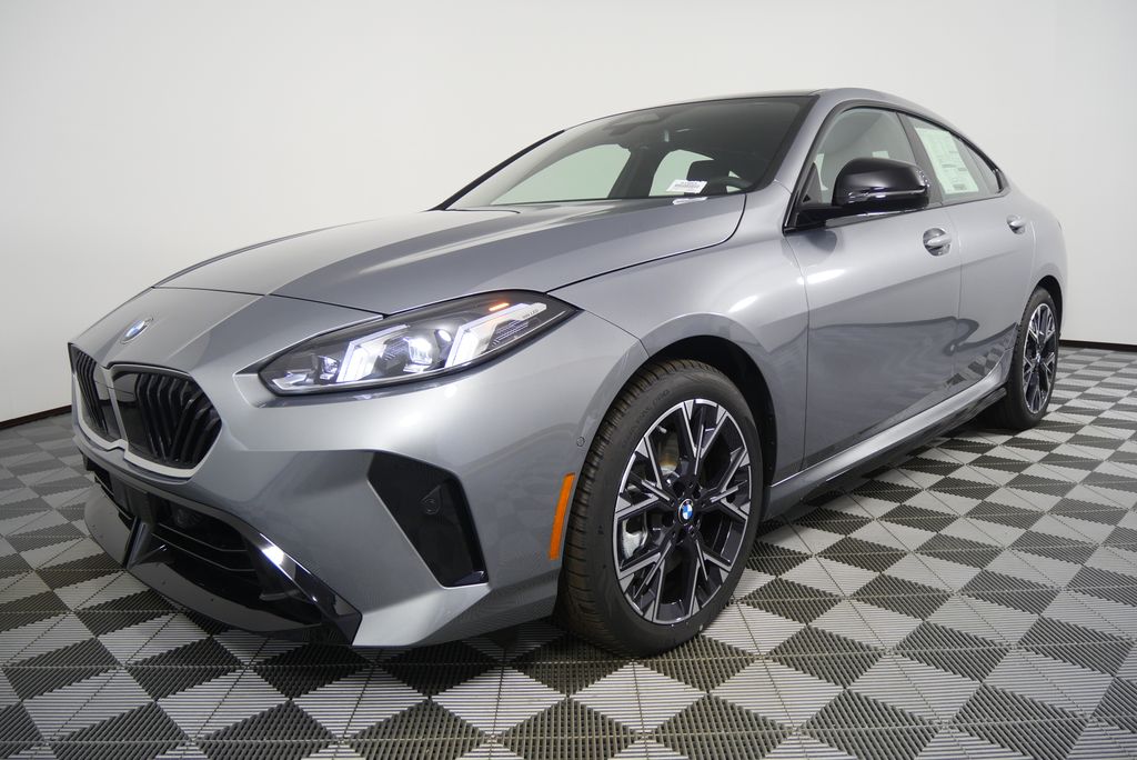 Thumbnail: 2026 BMW 2 Series - 7