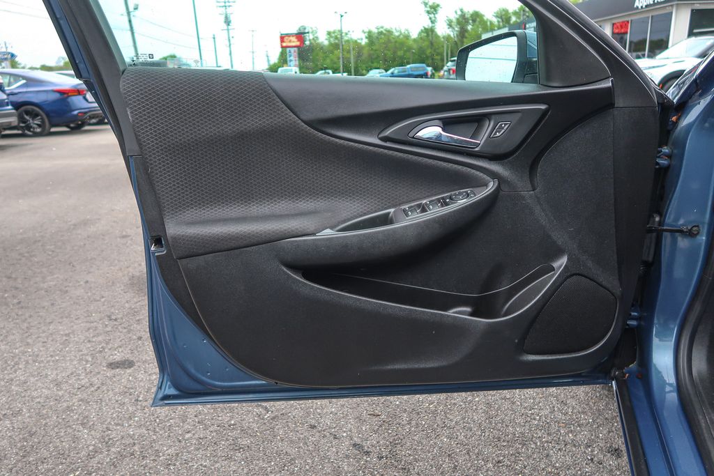 2024 Chevrolet Malibu FWD 1LT