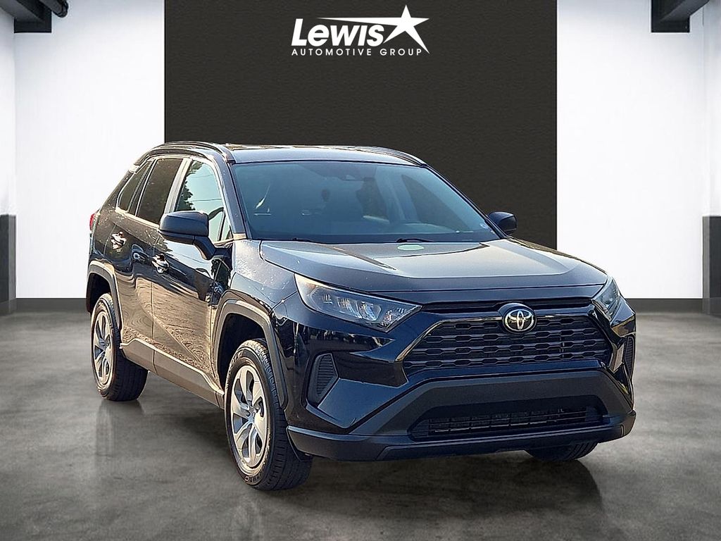 Used 2021 Toyota RAV4 LE For Sale in Farmington, AR
