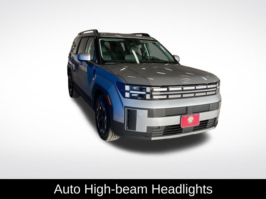 Used 2025 Silver Hyundai SEL image 15