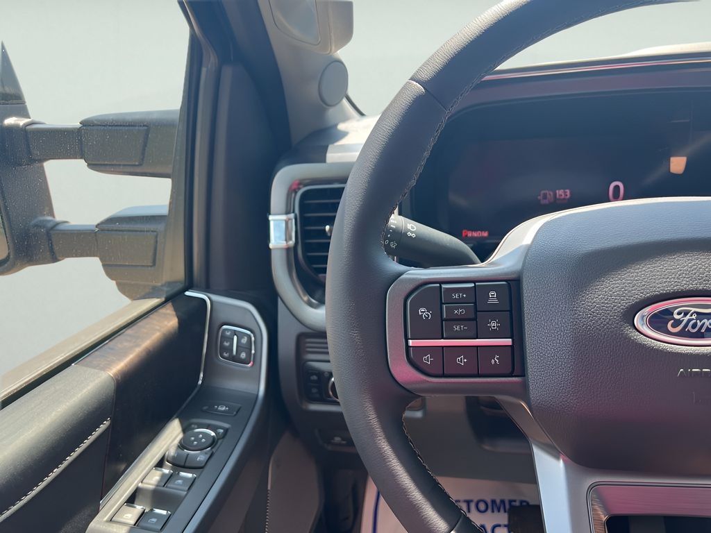 2025 Ford F-350SD