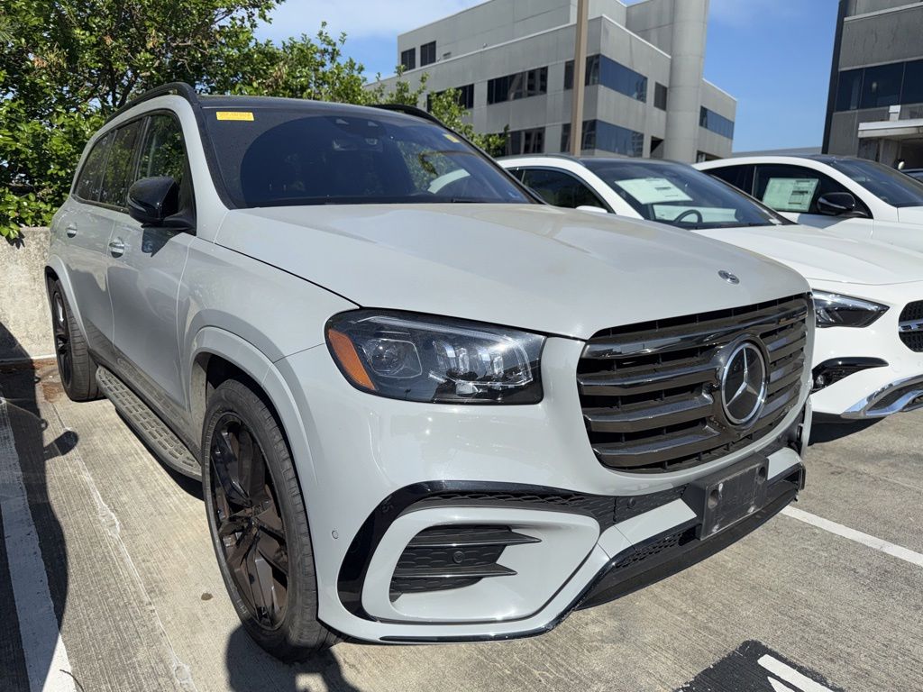Thumbnail: 2024 Mercedes-Benz GLS - 1