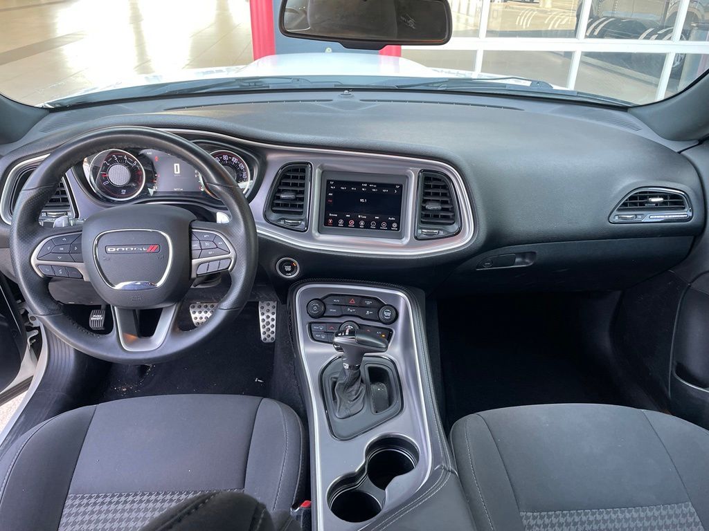 Used 2019 White Dodge R/T image 11
