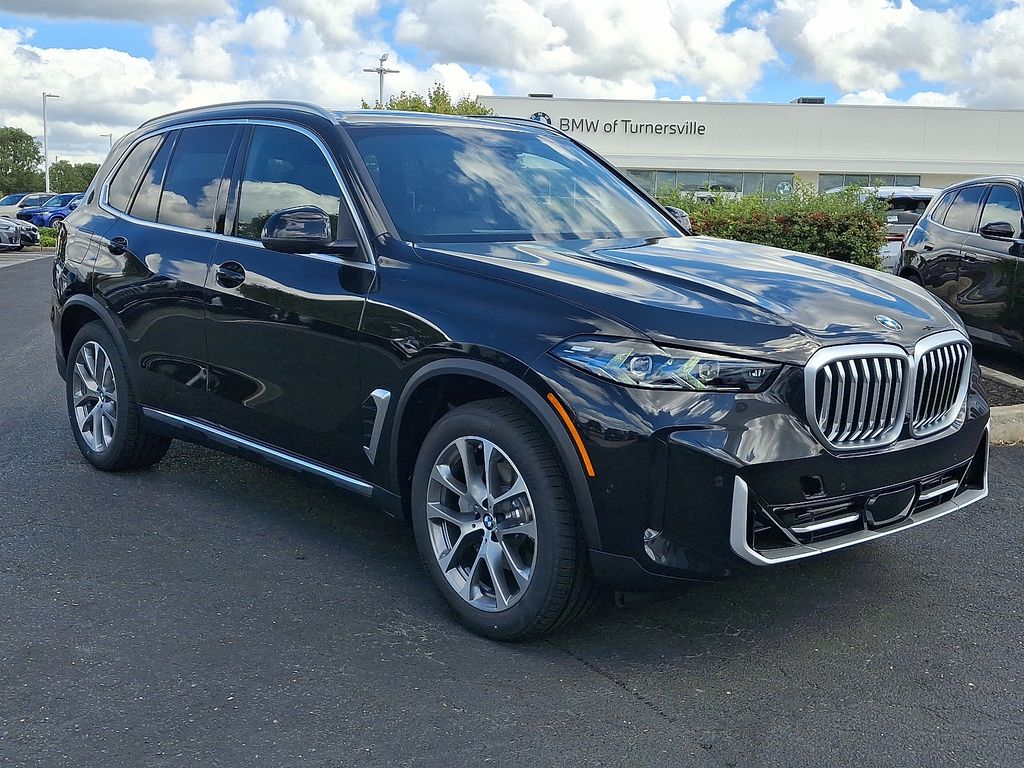 Thumbnail: 2026 BMW X5 - 2