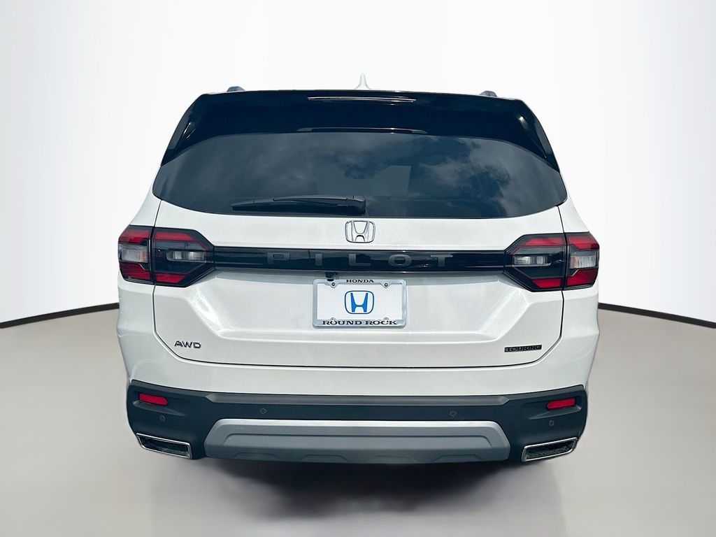 2025 Honda Pilot Touring 6