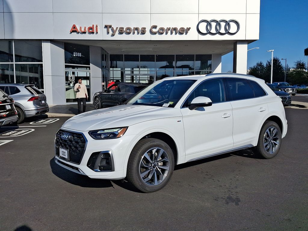 2025 Audi Q5  -
                Vienna, VA