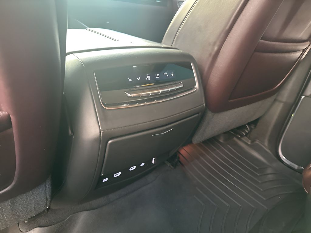 Used Car 2021 Cadillac Escalade  Sport Platinum For Sale Under $70,000 In Austin, Texas