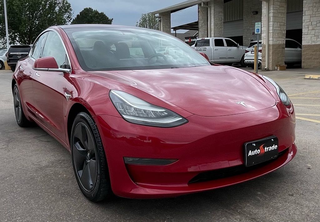 2018 Tesla Model 3 Long Range Red at Community Honda
