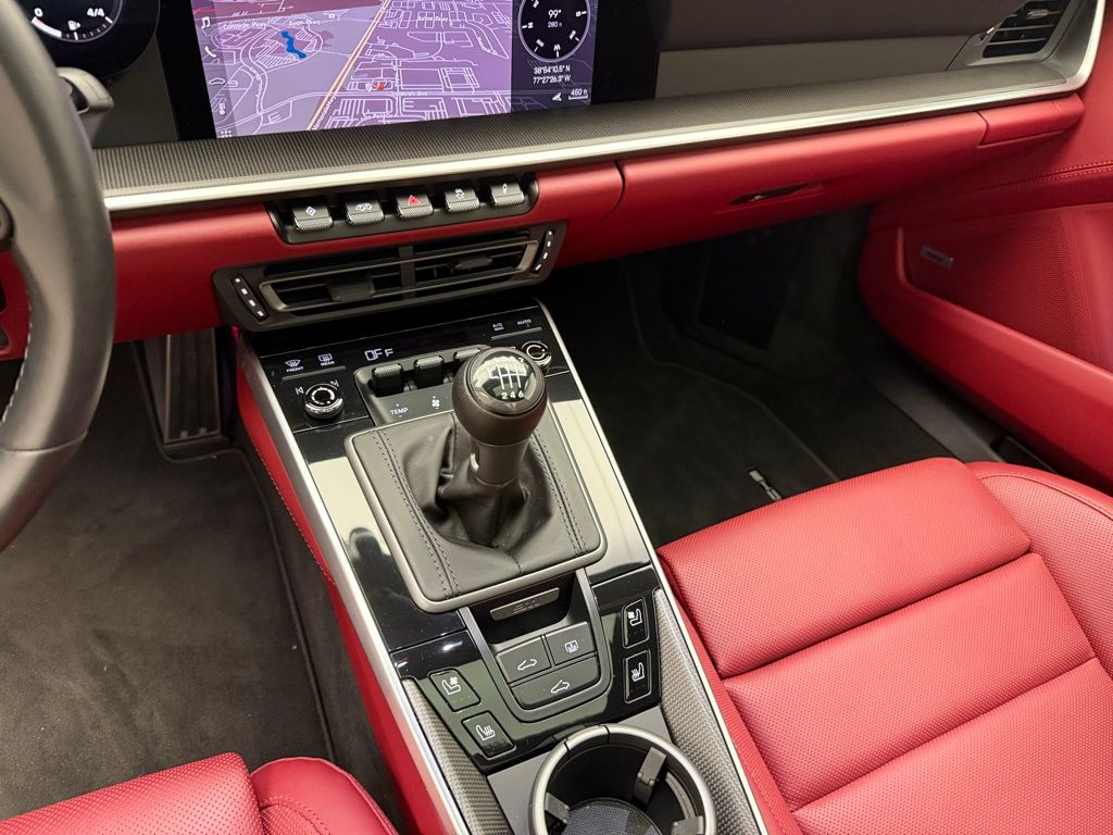 Thumbnail: 2021 Porsche 911 - 15