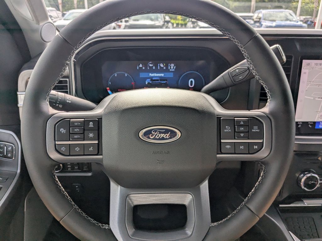 2025 Ford F-250 Super Duty Black Widow