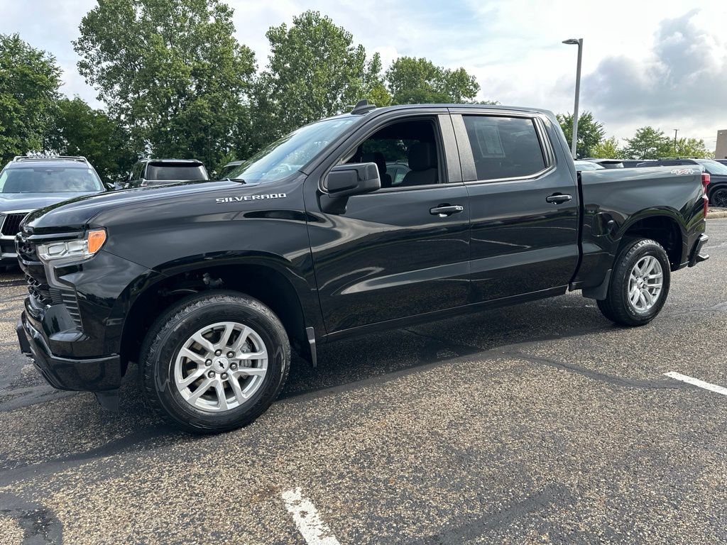 Photo 5 of 2026 Chevrolet Silverado 1500 RST