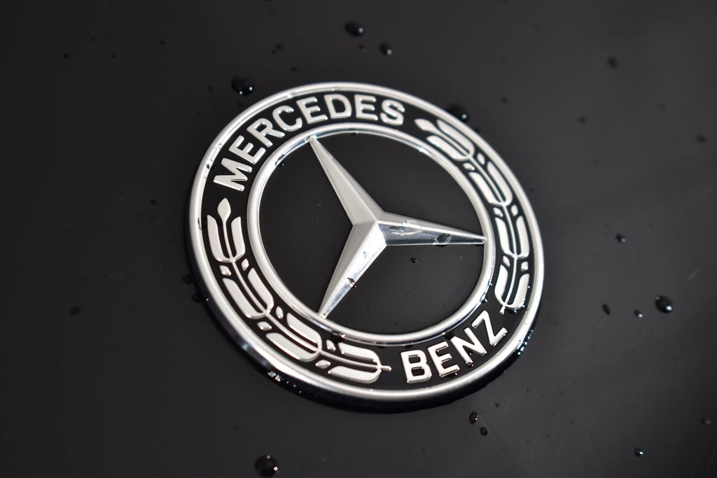 Thumbnail: 2023 Mercedes-Benz E-Class - 10