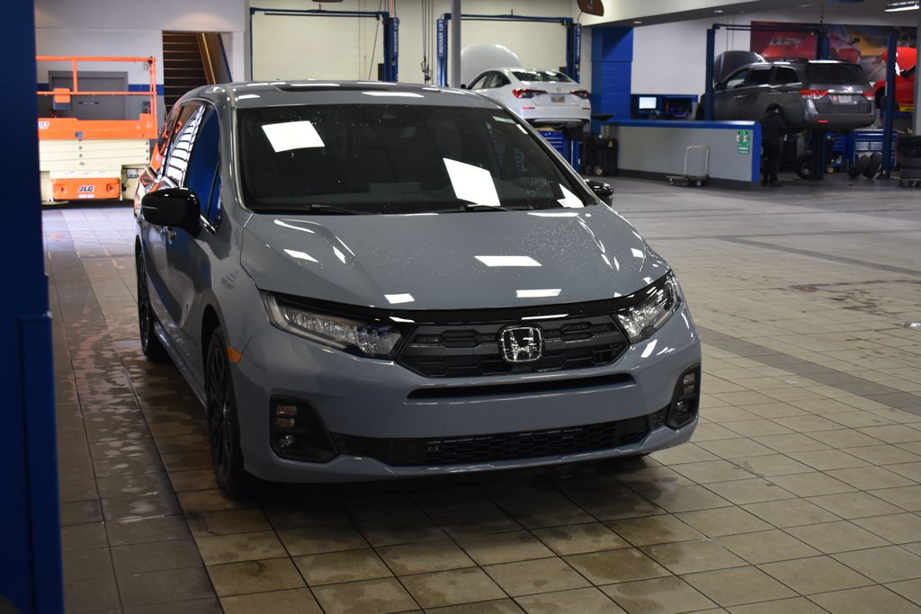 Thumbnail: 2025 Honda Odyssey - 3