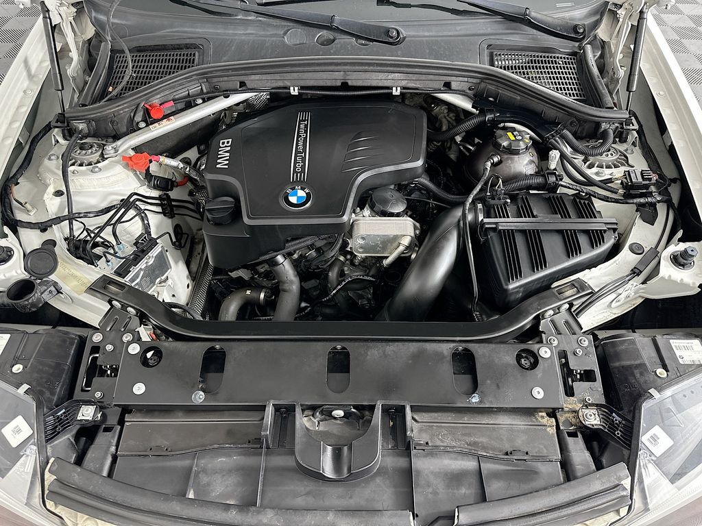 Thumbnail: 2017 BMW X3 - 31