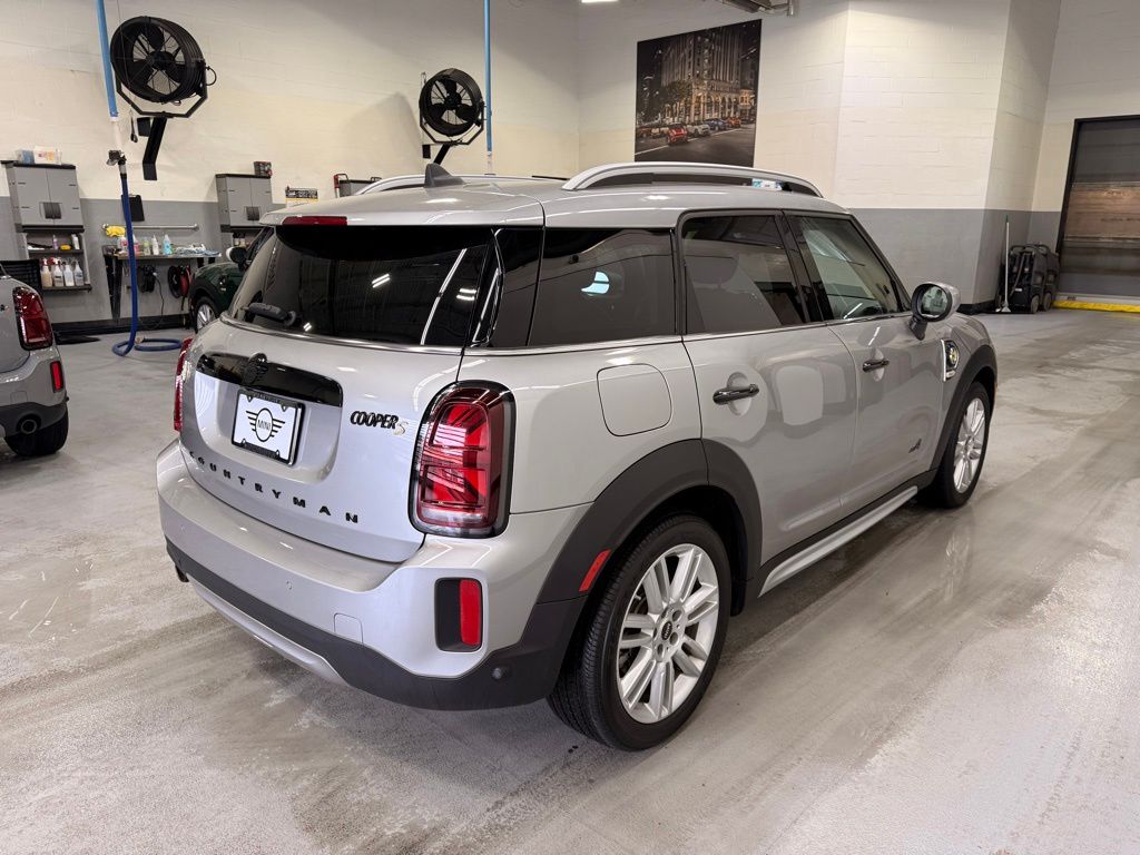 Thumbnail: 2023 MINI Cooper Countryman - 6