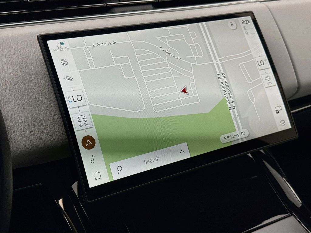 Thumbnail: 2026 Land Rover Range Rover Sport - 14