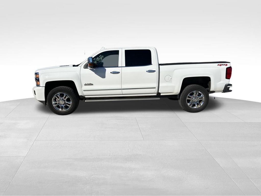 2016 Chevrolet Silverado 2500HD High Country 6