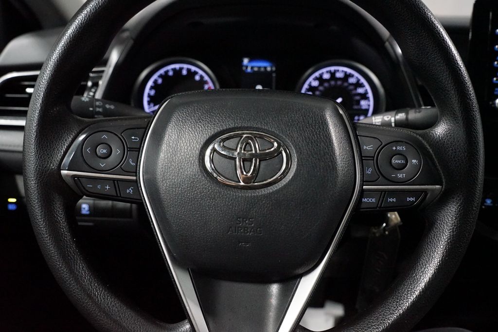 Thumbnail: 2023 Toyota Camry - 12