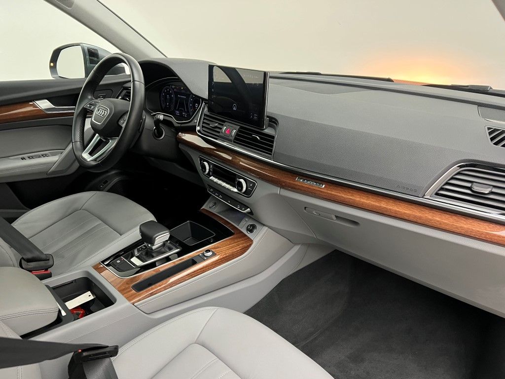 Thumbnail: 2022 Audi Q5 - 15