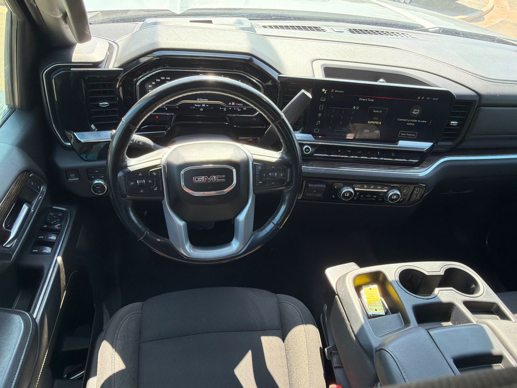 Used 2024 Gray GMC SLE image 22